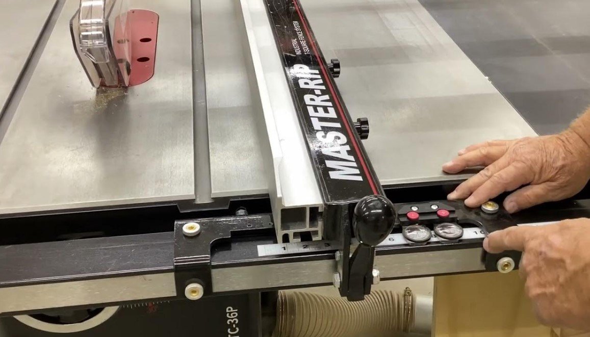 A Full Review on Harvey Table Saw Mechanic Insight