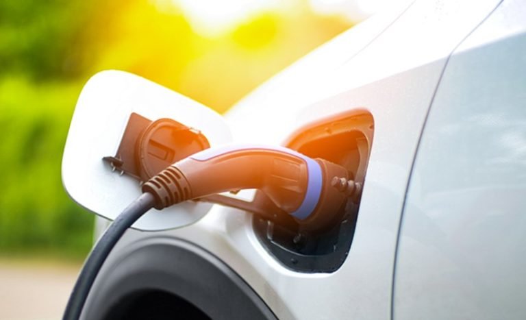 What are the Environmental Benefits of Electric Vehicles - Mechanic Insight